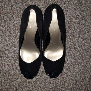 Stunning Nine West Peep Toe Heels SZ 7.5